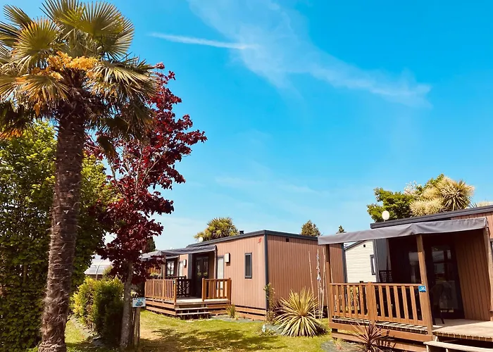 Campsite Le Rivage 4*