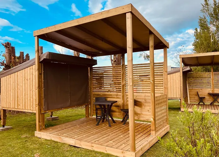 Le Rivage Campsite 4*