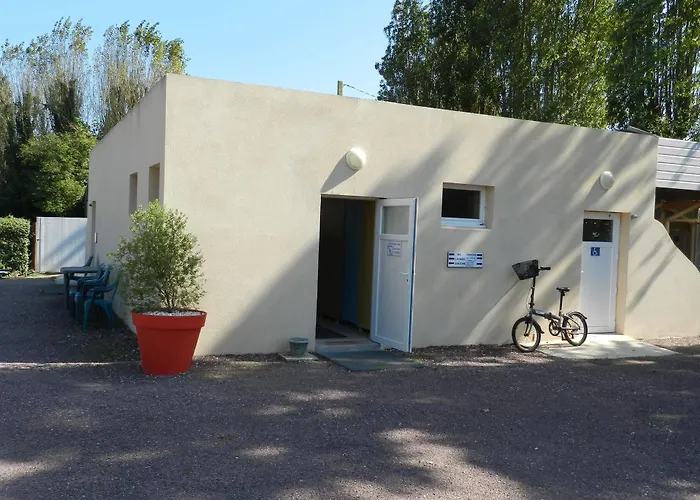 Campsite Le Rivage 4*