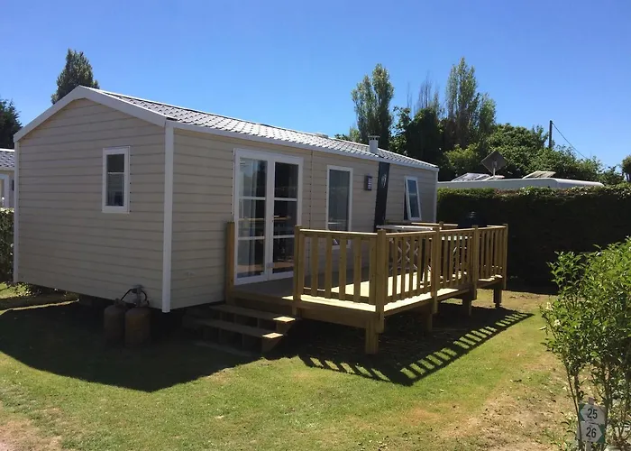 Campsite Le Rivage 4*