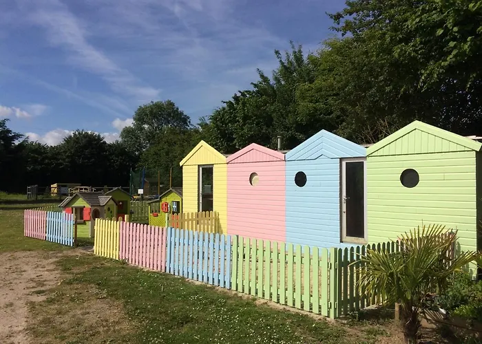 Campsite Le Rivage 4*